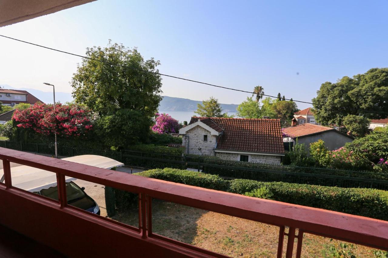 Smjestaj Djurdjevic Appartement Herceg Novi Buitenkant foto